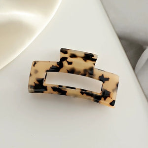 HUANZHI 2020 New Ins Large Geometric Hollow Square Tortoiseshell Leopard Acetate Hair Clip Hair Claw for Women Hair Accessories